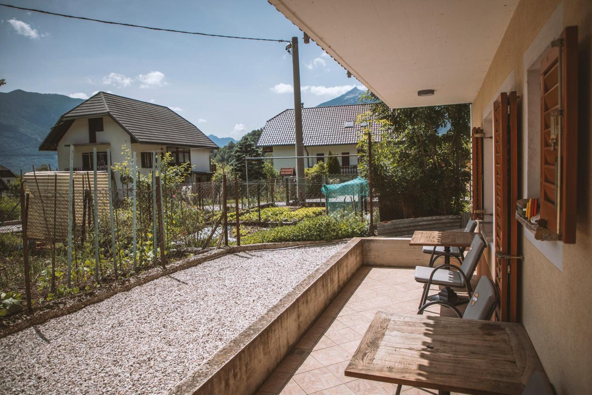 4 Sheeps Apartments Bovec Extérieur photo